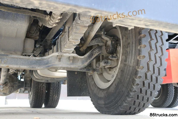 FAW Jiefang Qingdao Hu VH 220 hp 6X2(8 wheels) 4.2m Dump Truck (China VI) Chassis (3) | 86Trucks