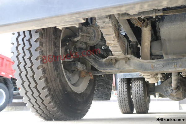 FAW Jiefang Qingdao Hu VH 220 hp 6X2(8 wheels) 4.2m Dump Truck (China VI) Chassis (2) | 86Trucks