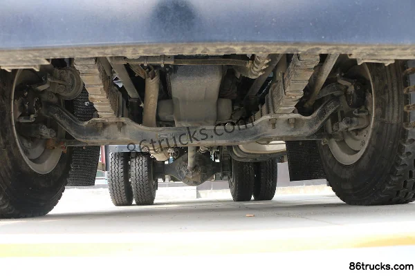 FAW Jiefang Qingdao Hu VH 220 hp 6X2(8 wheels) 4.2m Dump Truck (China VI) Chassis (1) | 86Trucks