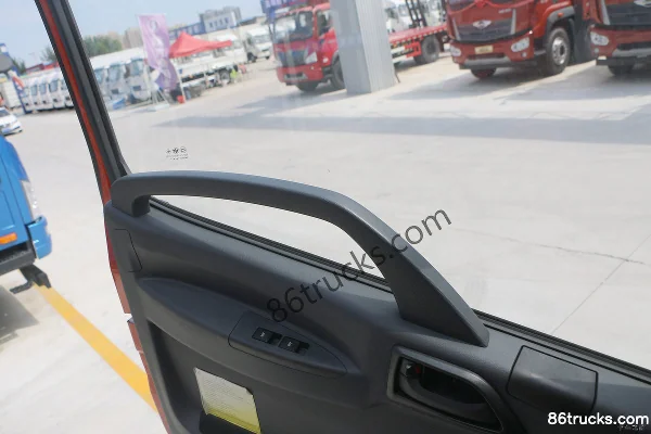 FAW Jiefang Qingdao Hu VH 200 hp 4X2(6 wheels) 5.7 m Dump Truck (Ratio 5.571) Cab (2) | 86Trucks