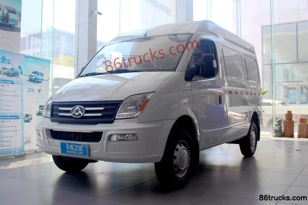 SAIC MAXUS V80 2023 Classic City King 127ch 2.0T Diesel 3 places 6 vitesses automatiques Empattement court Toit moyen Fourgon fermé Extérieu