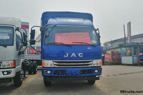 JAC JAC H6 light truck livestock transport truck