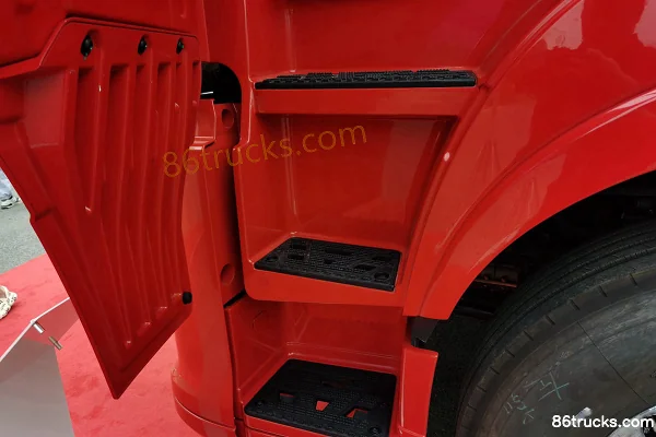 HualingX9 560 ch 6X4(10 roues) tracteur routier Cabine (2) | 86Trucks