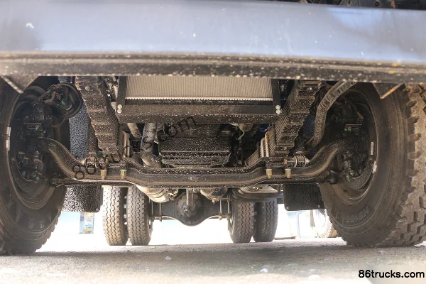 Foton Dajingang ES5 160hp 4X2(6 wheels) 3.7m Dump Truck Chassis (1) | 86Trucks