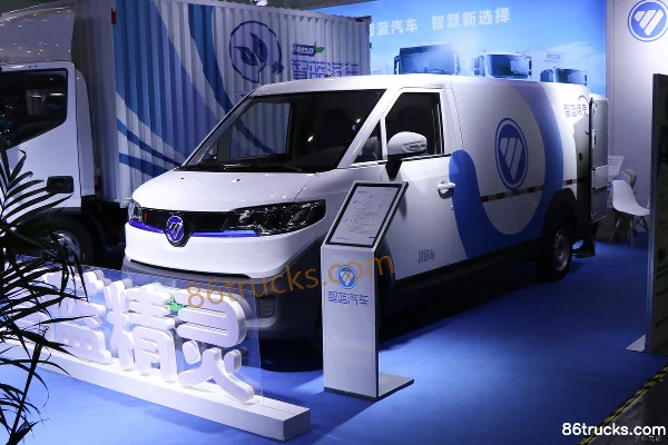 ZhiLan Auto ZhiLan Elf E7 5.395m Electric Cargo Van 46.36kWh Exterior (3) | 86Trucks