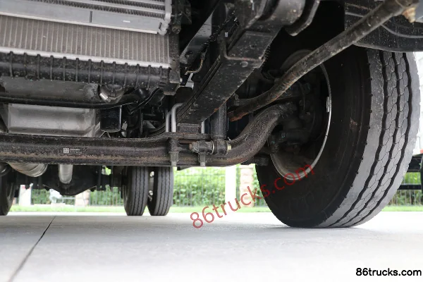 Foton Golden Aoling 158 hp 4X2(6 wheels) 4.14m Single Row Van Light Truck (China VI) Chassis (3) | 86Trucks