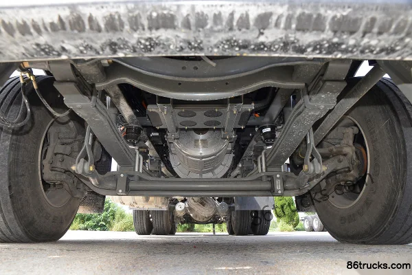 Sinotruk HOWO TX Heavy Truck 25T 6X4(10 wheels) Battery Swap Electric Tractor Truck 350.07kWh Chassis (1) | 86Trucks