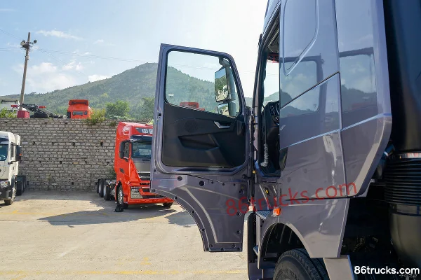 Sinotruk HOWO TH7 Heavy Truck 500hp 6X4(10 wheels) AMT Automatic Tractor Truck Cab (1) | 86Trucks