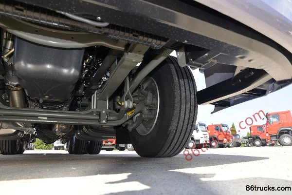 Sinotruk HOWO TH7 Heavy Truck 500hp 6X4(10 wheels) AMT Automatic Tractor Truck Chassis (3) | 86Trucks