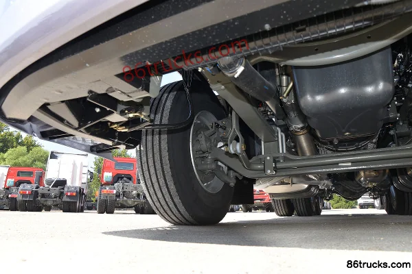 Sinotruk HOWO TH7 Heavy Truck 500hp 6X4(10 wheels) AMT Automatic Tractor Truck Chassis (2) | 86Trucks