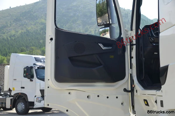 Sinotruk HOWO TH7 Heavy Truck 460 hp 6X4(10 wheels) LNG Automatic Hazardous Material Tractor Truck Cab (3) | 86Trucks