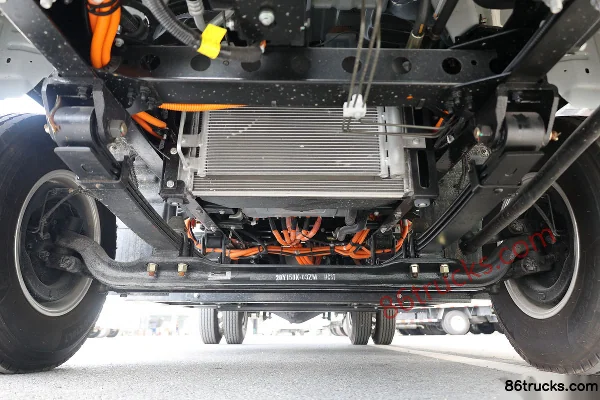 Hyundai Commercial Vehicle Hongtu EV 4.5T 4.14m Single Row Pure Electric Stake Transport Truck 4X2(6 wheels) Chassis (1) | 86Trucks