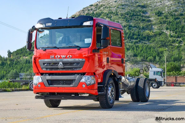 Sinotruk HOWO TX 350hp 4X2(6 wheels) Fire Truck Chassis (Double Row) Exterior (3) | 86Trucks