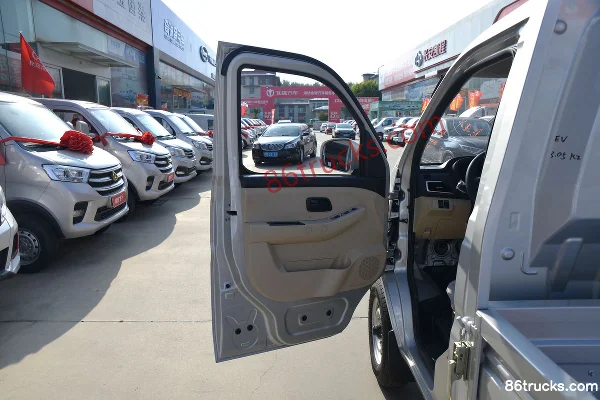Changan Kuayue Wang X1 2.84T 3.05m cabine simple micro camion électrique pur à ridelles 41.86kWh 4X2(6 roues) Intérieur (1) | 86Trucks
