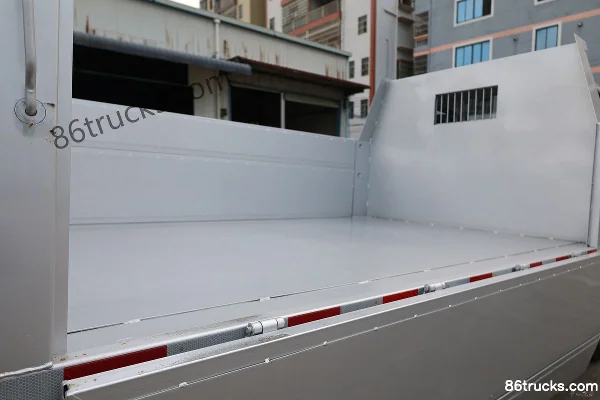 Heibao Auto Jingangbao 95hp 4X2(6 wheels) 2.73m Dump Truck Body (2) | 86Trucks