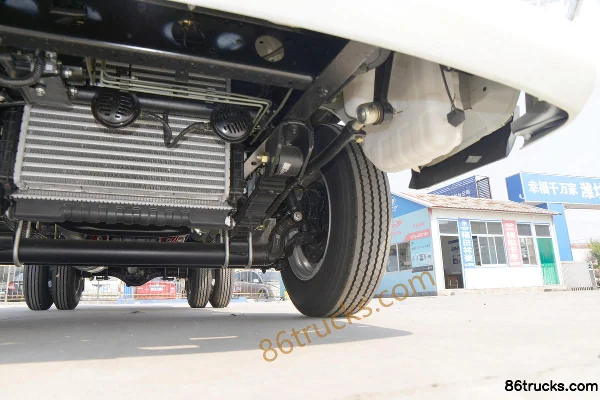 Foton Forland Small Card Star 3 115 hp 4X2(6 wheels) 2.71m double-row flatbed micro truck Chassis (3) | 86Trucks