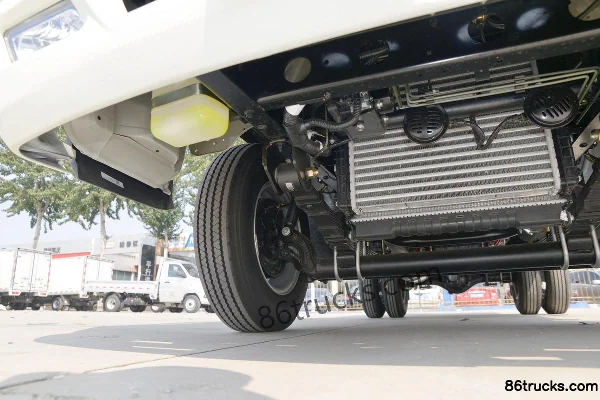 Foton Forland Small Card Star 3 115 hp 4X2(6 wheels) 2.71m double-row flatbed micro truck Chassis (2) | 86Trucks