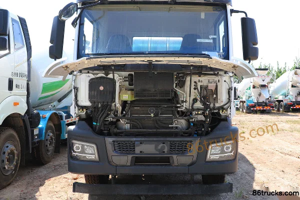 SHACMAN Delong M3000S 340 hp 8X4(12 wheels) Concrete Mixer Truck (Lingyu Brand) Chassis (1) | 86Trucks