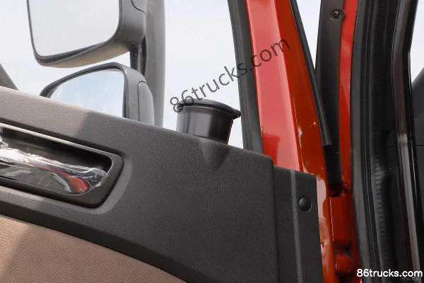 FAW Jiefang Qingdao HanV Heavy Truck 350hp 6X4(10 wheels) Tractor Truck Cab (3) | 86Trucks
