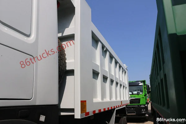 Sinotruk HOWO Heavy Truck 440 hp 6X4(10 wheels) 6.8m Dump Truck Body (1) | 86Trucks