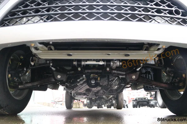 Foton Xiangling V1 1.6L 122hp 4X2(6 wheels) Gasoline 2.8m single-row flatbed micro truck (single rear wheel) (China VI) Chassis (1) | 86Truc