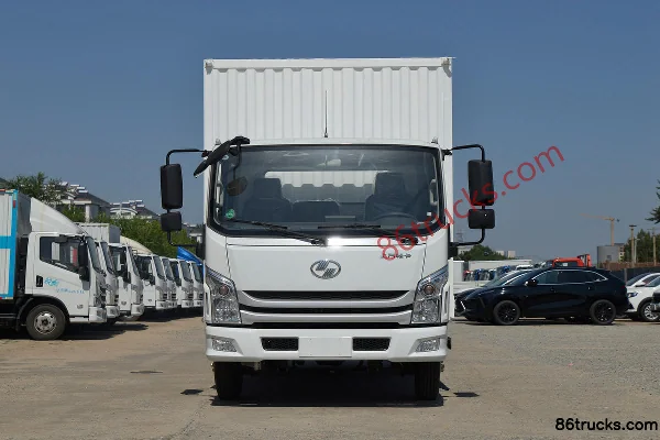 Yuejin Chaoyue C300 130hp 4X2(6 wheels) 4.15m Single Row Van Light Truck (China VI) Exterior (2) | 86Trucks