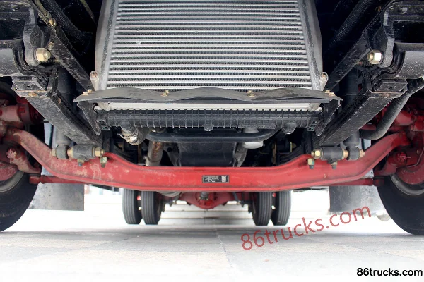 Dongfeng Duolika D6 Super 140 ch 4X2(6 roues) 4,2 m camion léger fourgon simple cabine (China VI) Châssis (1) | 86Trucks