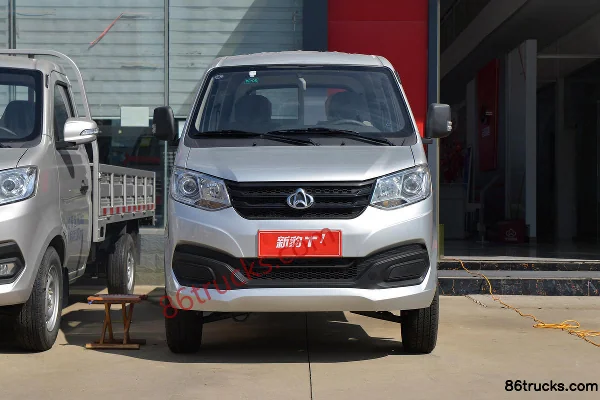 Changan Kuayue Xinbao T1 1.6L 122hp 4X2(6 wheels) Gasoline 2.71m Single-row Flatbed Mini Truck Exterior (2) | 86Trucks