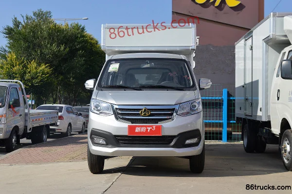 Changan Kuayue Xinbao T3 Standard Edition 1.5L Gasoline 112hp 4X2(6 wheels) 2.38m Double Row Van Mini Truck (Single Rear Wheel) Exterior (2)