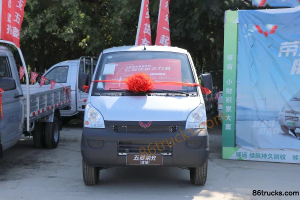 Wuling Rongguang Mini Truck Basic 1.5L 102hp 4X2(6 wheels) Gasoline 2.25m Double Row Flatbed Mini Truck Exterior (2) | 86Trucks