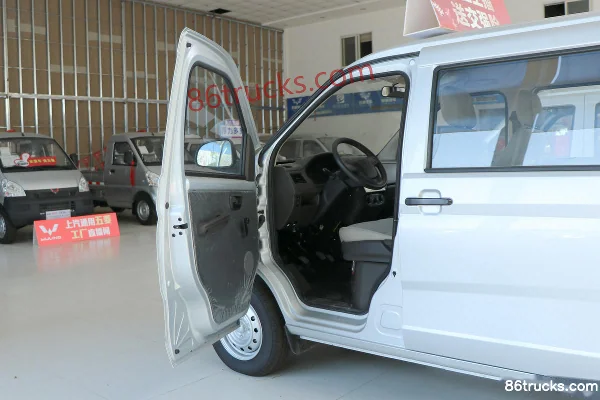 Wuling Rongguang S 2022 Standard Type 76 hp 1.2L Gasoline 7-Seat Van (China VI) (with A/C) Cab (1) | 86Trucks