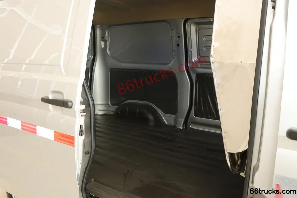 Wuling Rongguang S 2022 Basic 76hp 1.2L gasoline 2-seat panel van (China VI) Cargo Box (2) | 86Trucks