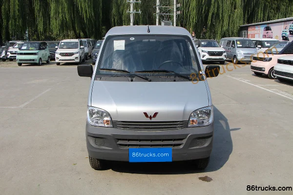 Wuling Zhiguang 2019 model 5-seat 76hp 1.2L enclosed cargo van (China VI) Exterior (2) | 86Trucks