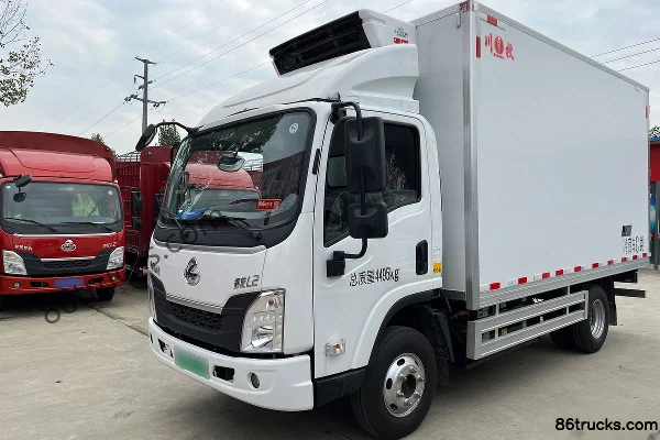 Dongfeng Liuqi Chenglong L2 4.5T 4.08m Single-row Pure Electric Refrigerated Truck 89.12kWh 4X2(6 wheels) Exterior (3) | 86Trucks