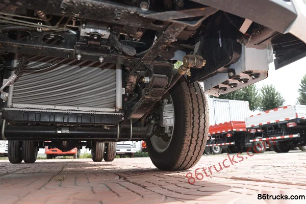 Yuejin Fuxing S80 1.5L 113 hp 4X2(6 wheels) Gasoline 4.05m Single Row Drop Side Mini Truck Chassis (3) | 86Trucks