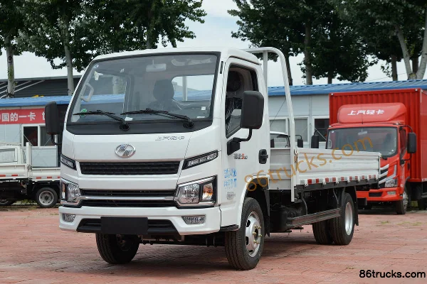 Yuejin Fuxing S80 95hp 4X2(6 wheels) 3.65m single-row flatbed light truck (China VI) Exterior (3) | 86Trucks