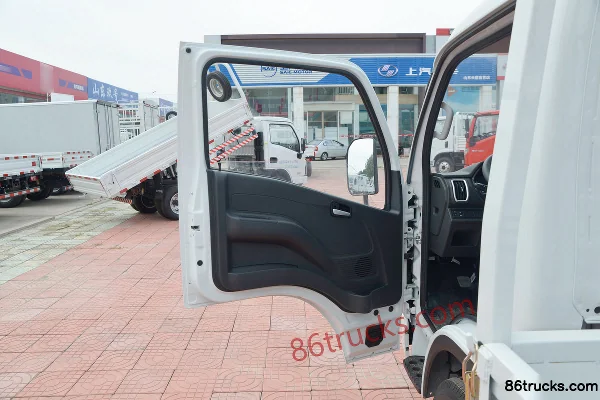 Yuejin Fuxing S80 95hp 4X2(6 wheels) 3.65m single-row flatbed light truck (China VI) Cab (1) | 86Trucks