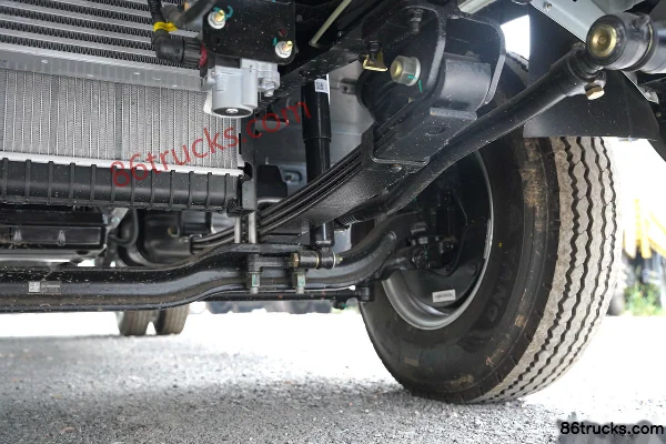 Foton Auling Jieyun Classic Edition 137 hp 4X2(6 wheels) 4.17m Single Row Stake Truck (China VI) Chassis (3) | 86Trucks