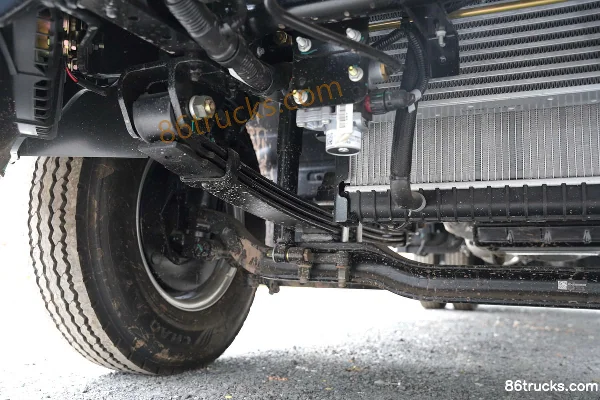 Foton Auling Jieyun Classic Edition 137 hp 4X2(6 wheels) 4.17m Single Row Stake Truck (China VI) Chassis (2) | 86Trucks