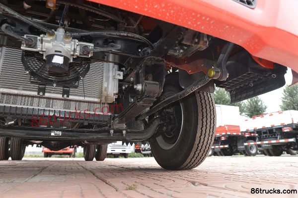 Yuejin Beyond C500 150hp 4X2(6 wheels) 4.2m Single Row Flatbed Light Truck (China VI) Chassis (3) | 86Trucks
