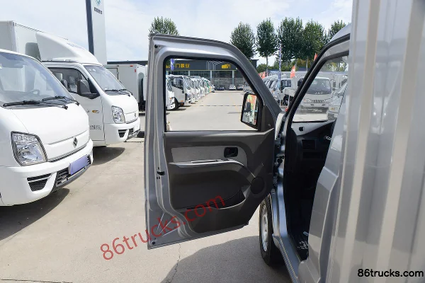 Wuling Electric Truck 2.5T 2.885m Single Row Pure Electric Van 41.6kWh 4X2(6 wheels) Interior (1) | 86Trucks