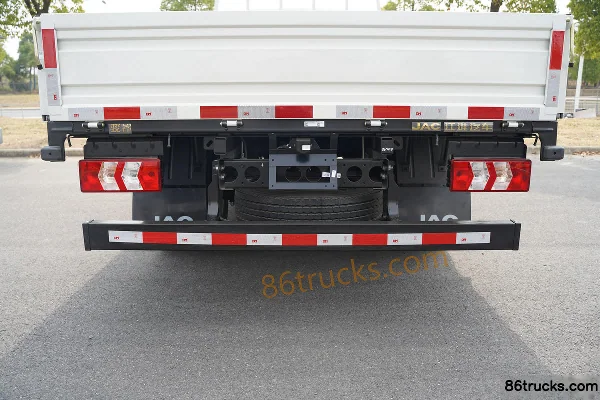 JAC Junling S6 Golden Bowl 130hp 4X2(6 wheels) 4.18m single-row flatbed light truck (China VI) Body (1) | 86Trucks