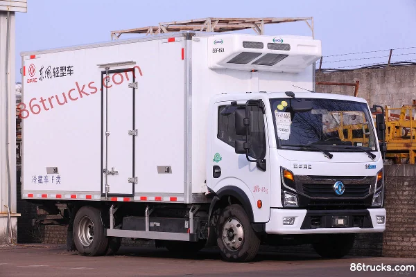 Dongfeng EV350 PRO 4.5T 4.2m cabine simple camion frigorifique électrique pur 81.14kWh 4X2(6 roues) Extérieur