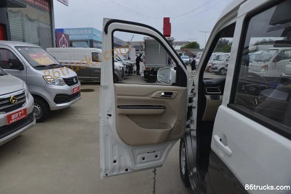 Changan Kuayue Kuayue Star V3 2021 model 107 hp 1.5L gasoline 5-seat panel van (China VI) Cab (1) | 86Trucks