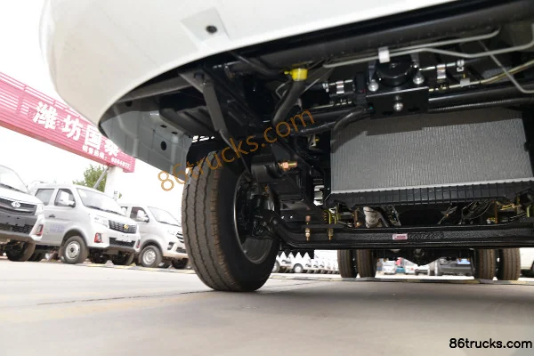 Changan Kuayue Zhe D5 PLUS 2.0L 144hp 4X2(6 wheels) 3.95m Single Row Flatbed Mini Truck (6-Speed) Chassis (2) | 86Trucks
