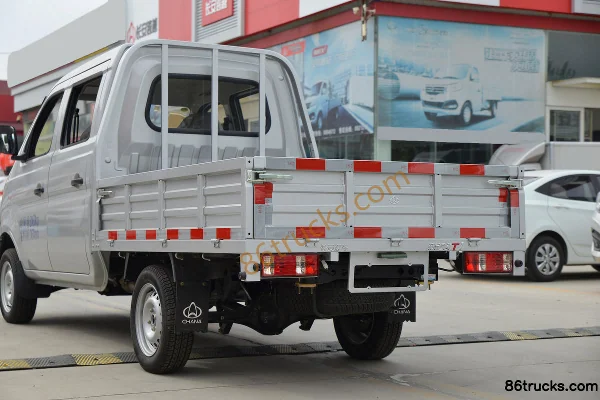 Changan Kuayue Xinbao T1 1.24L Gasoline Standard Edition 91hp 4X2(6 wheels) 2m double-row drop-side micro truck Body (3) | 86Trucks
