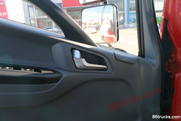 JAC Shuailing S7 160 hp 4X2(6 wheels) 4.12m single-row van light truck (China VI) Cab (3) | 86Trucks