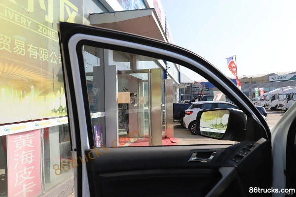 Huanghai N7 modèle 2019 version Zhixiang 2,5T diesel 150 ch boîte manuelle propulsion double cabine pick-up Châssis (2) | 86Trucks