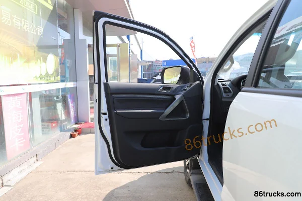 Huanghai N7 modèle 2019 version Zhixiang 2,5T diesel 150 ch boîte manuelle propulsion double cabine pick-up Châssis (1) | 86Trucks