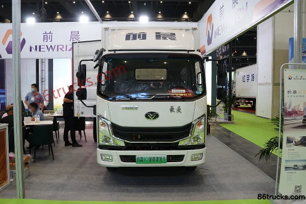 Qianchen Auto EC1 4.115m Single Row Pure Electric Van Light Truck 4X2(6 wheels) Exterior (2) | 86Trucks
